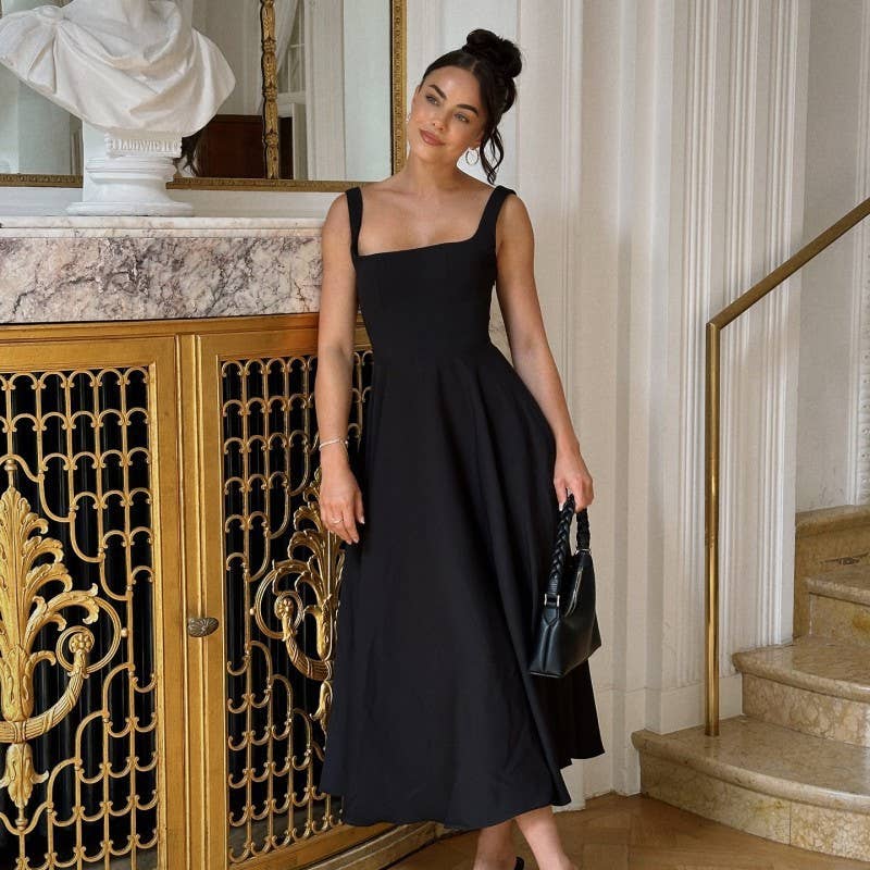 Solid color square neck cinched waist dress