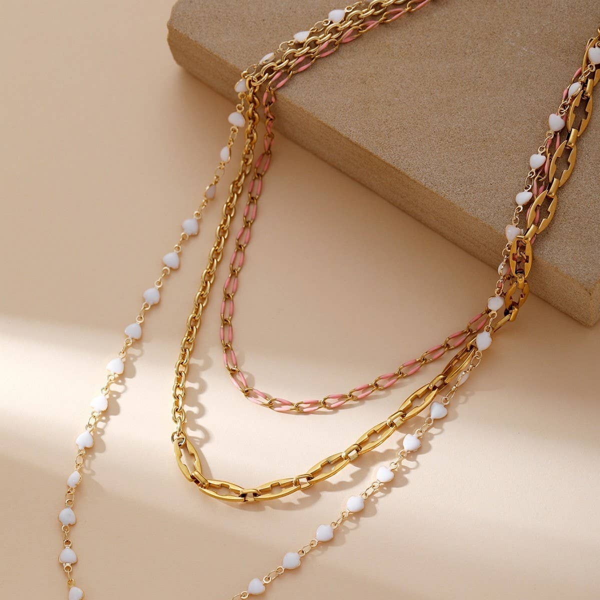STAINLESS STEEL GOLD-PLATED CLAVICLE NECKLACE_CWMM3676