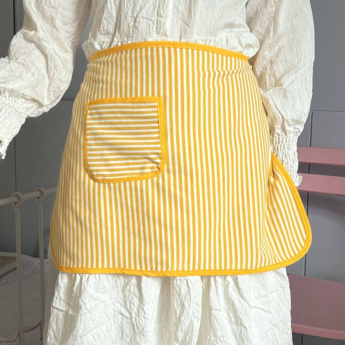 TOWEL FABRIC SMALL AND FRESH HALF-BODY APRON