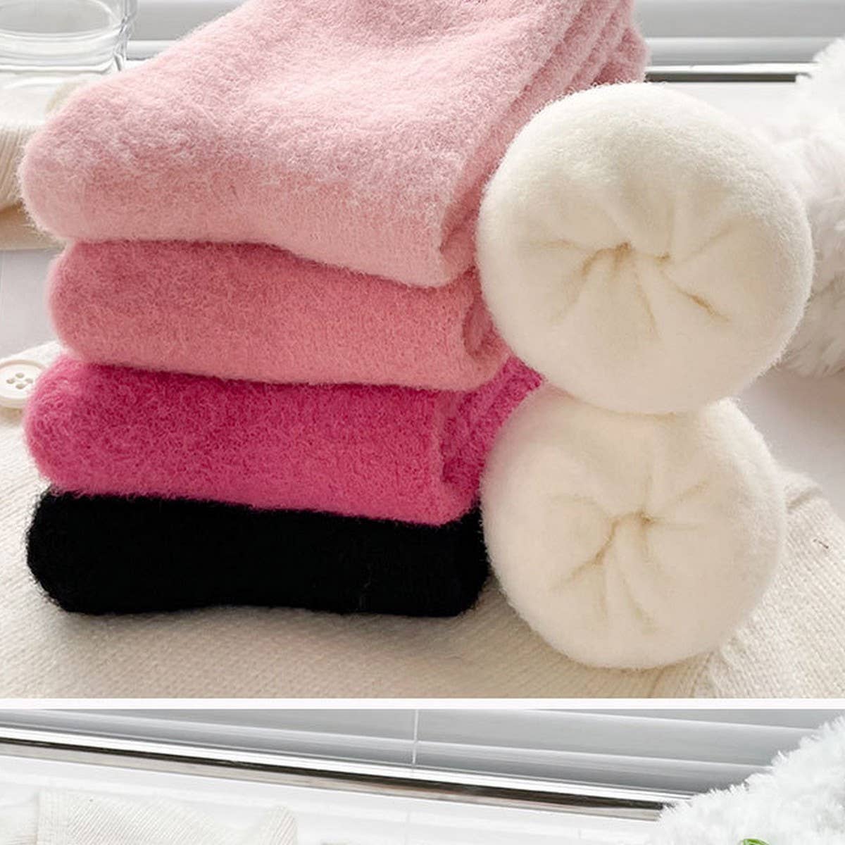 NEW STYLE EMBROIDERED CAT WARM MID-CALF SOCKS_CWMS0798