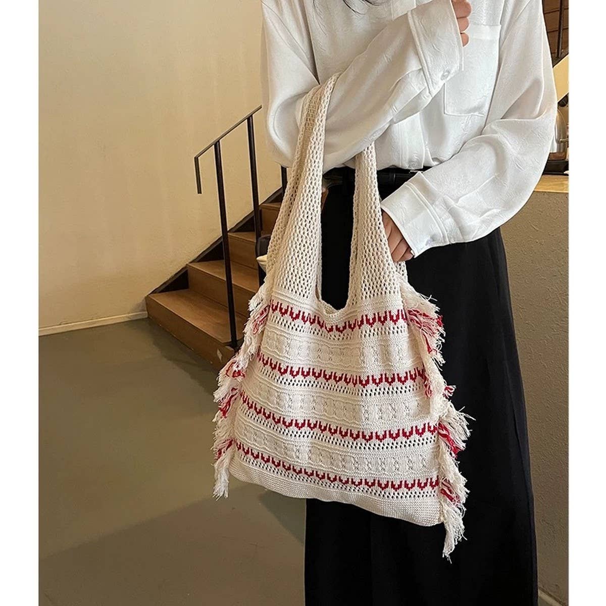 CWMM10094_2025  TOTE BAG SHOULDER BEACH BAG WITH TASSEL