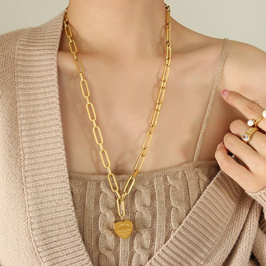 VALENTINE'S DAY HEART-SHAPED GOLD-PLATED NECKLACE