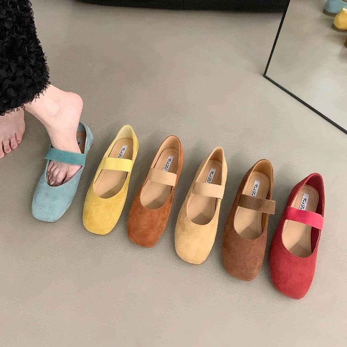 Red Ballet Flats Mary Janes for Dresses_CWSHF0134