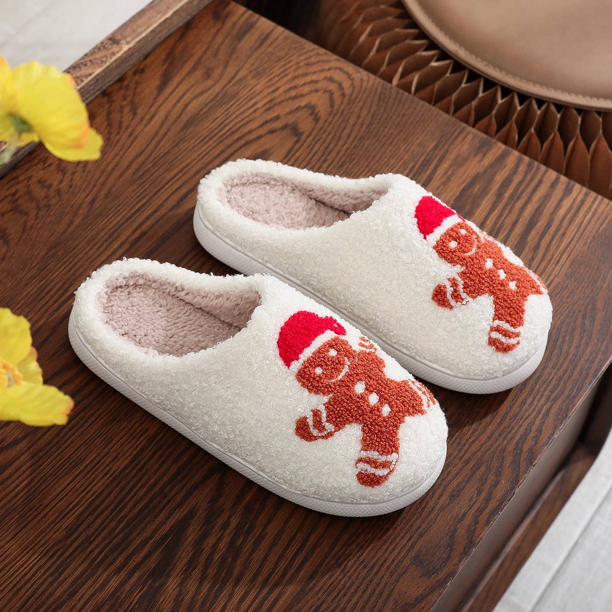 CHRISTMAS POPULAR GINGERBREAD RAYON SLIPPERS