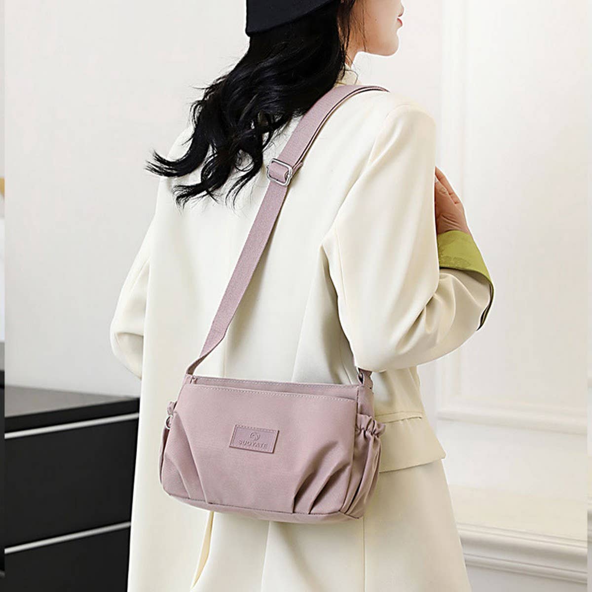 WATERPROOF NYLON SHOULDER BAG FOR MOBILE PHONE