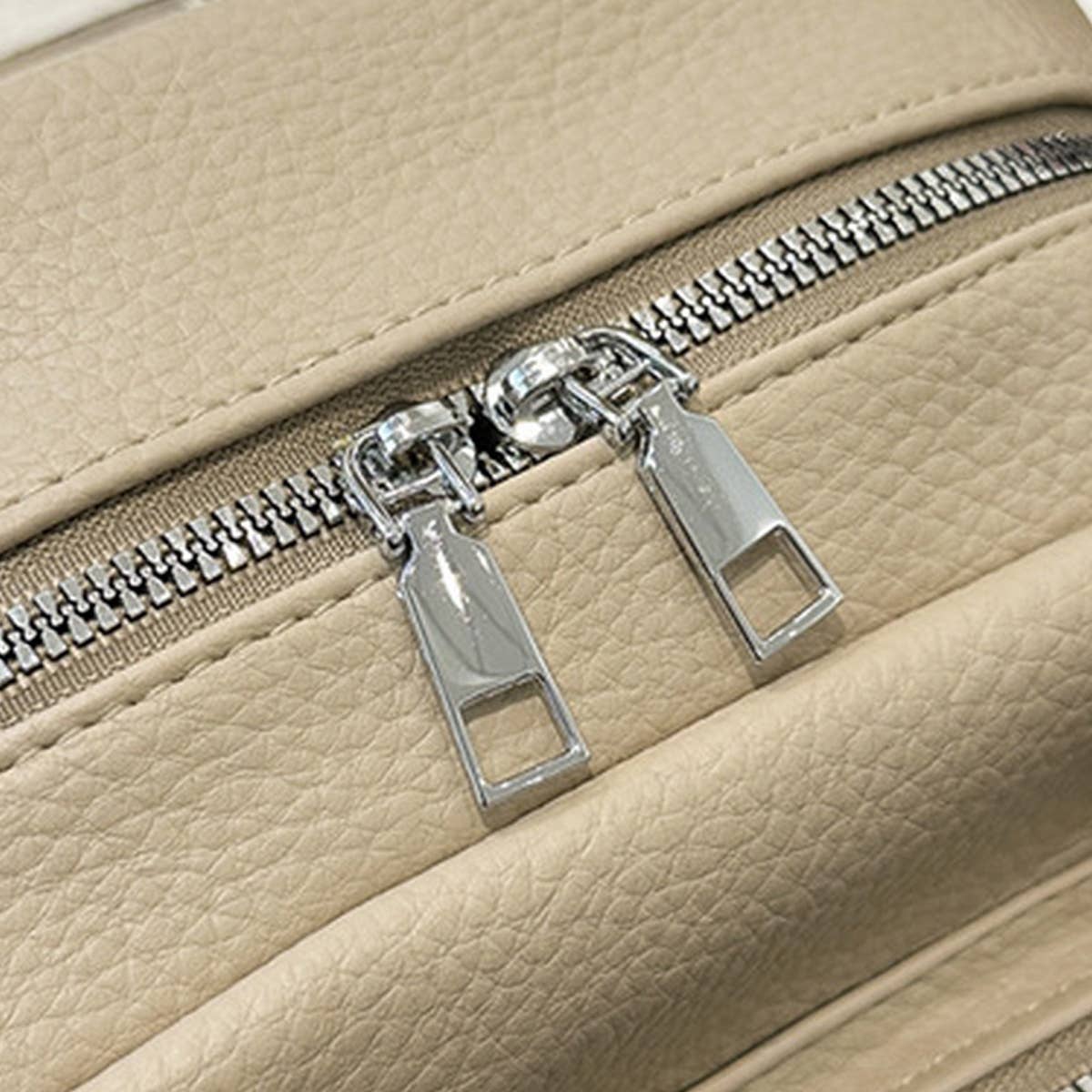 VERSATILE LEISURE TRAVEL BACKPACK_CWAB2894