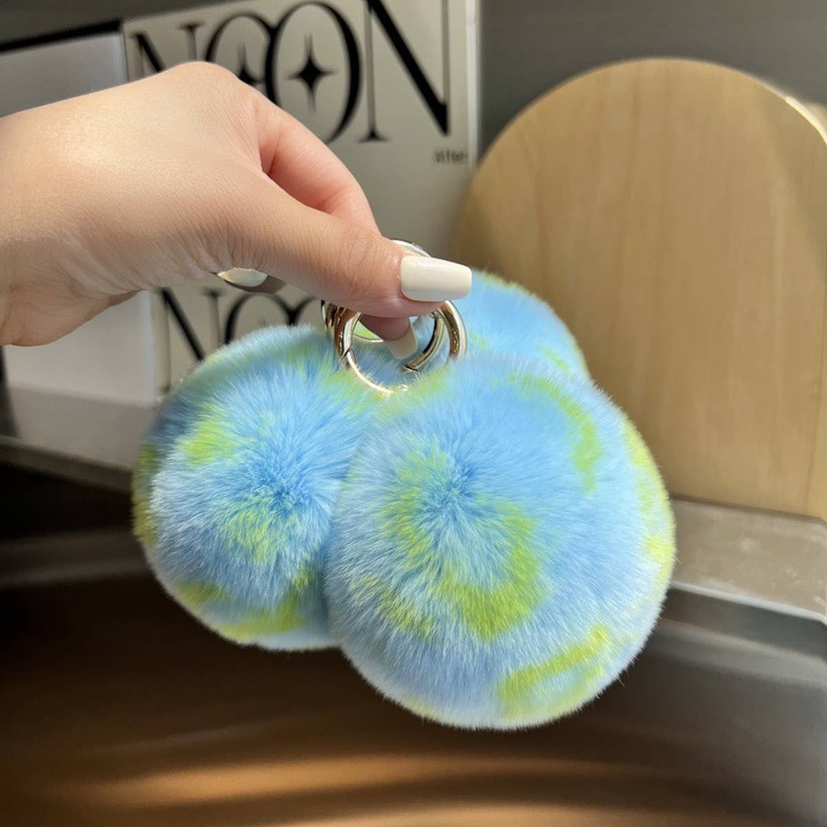 CUTE FUR BALL CAR KEYCHAIN BAG PENDANT GIFT
