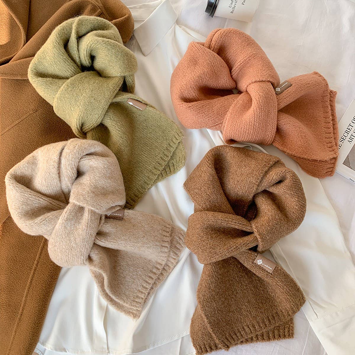 Cute Knit Scarf ? Unisex Solid Color Neck Warmer