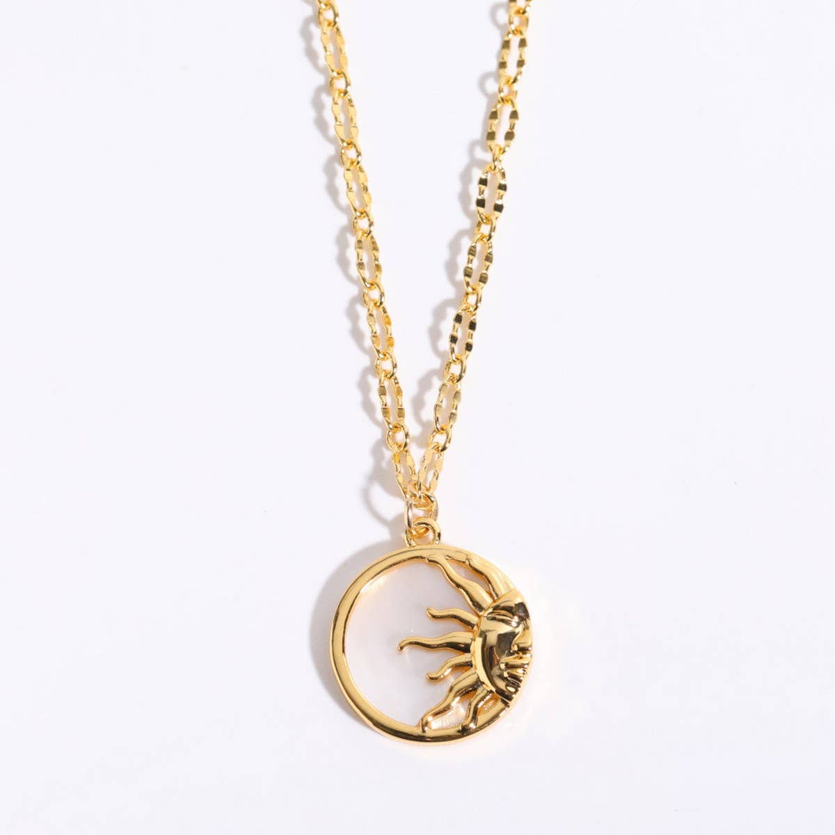 SUN MOON ROUND NECKLACE