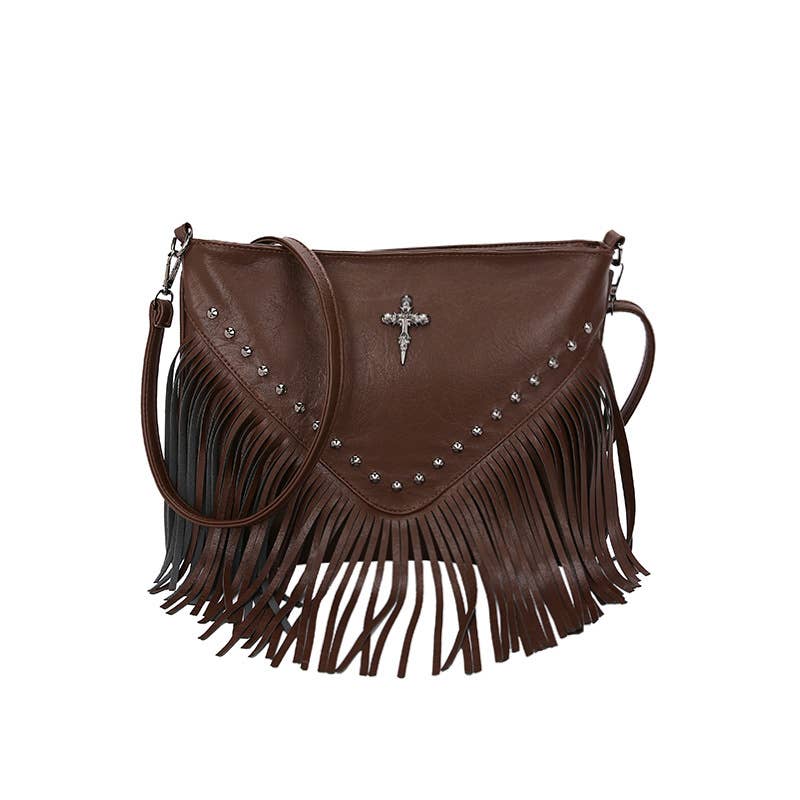 Rivet trendy and versatile crossbody underarm bag