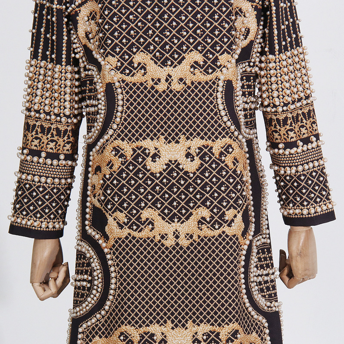 Elegant Loose Fit V-Neck Printed Long Trench Coat