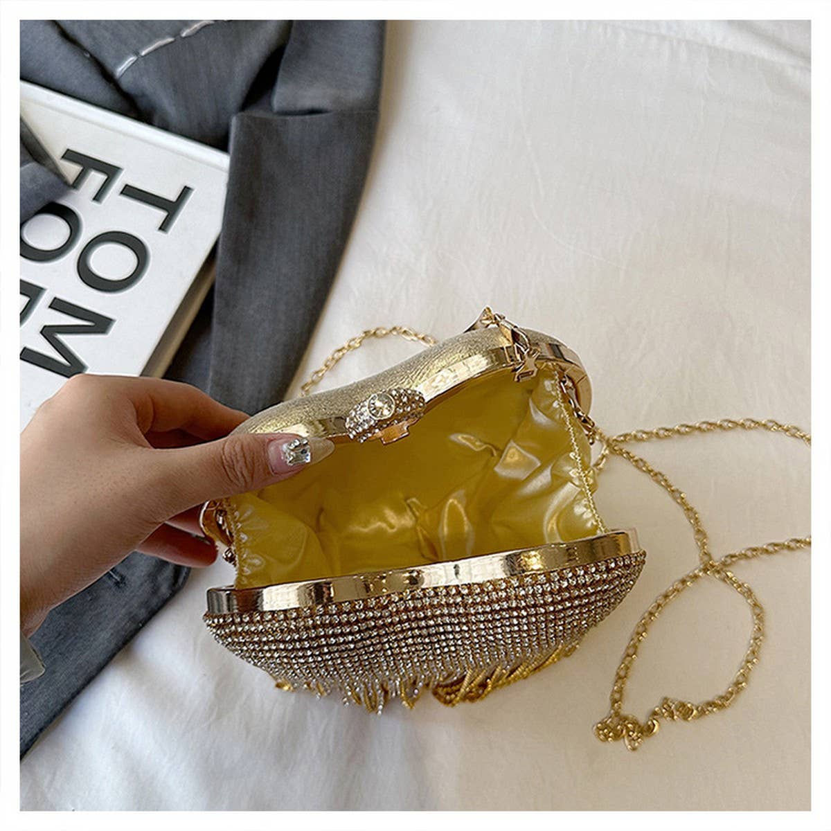 TASSEL SHINY HEART BAG DIAMOND BAG CLUTCH BAG_CWAB3250
