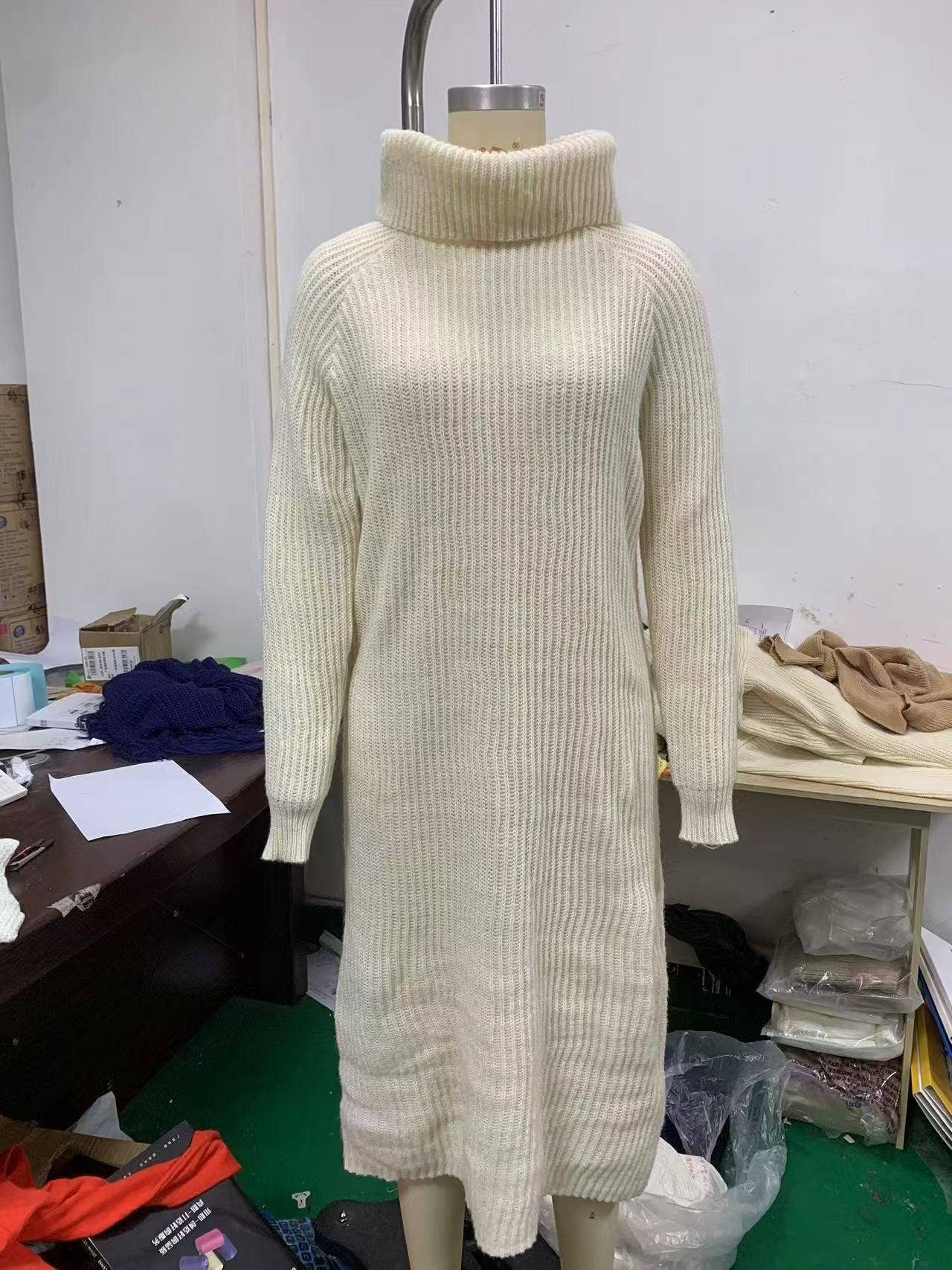 PIT STRIP SOLID COLOR TURTLENECK SWEATER DRESS