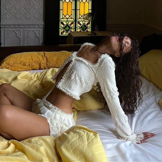 Knitted lace-up cardigan top cake shorts set