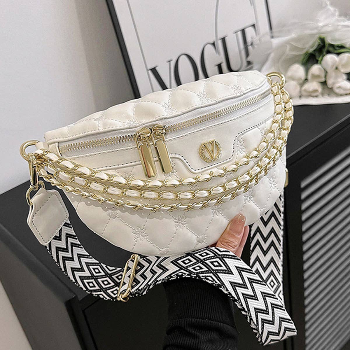 PU TRIPLE CHAIN STRAP BELT BAG,CROSSBODY BAG_CWAB0944