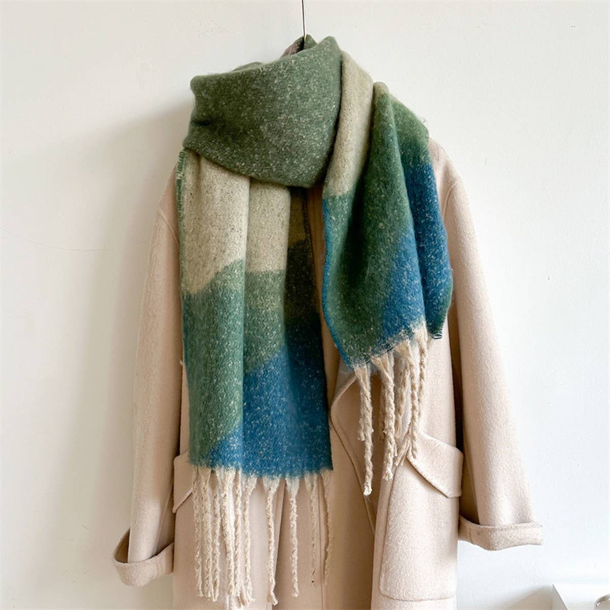 Colorblock Winter Scarf - Thick Warm Unisex Wrap