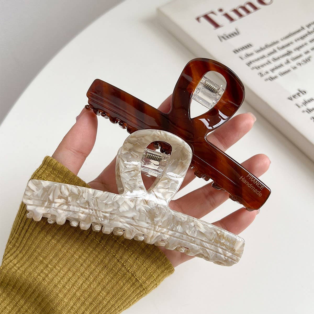 Large Brown Acetate Claw Clip ??Retro Chic Style_CWAHA6003