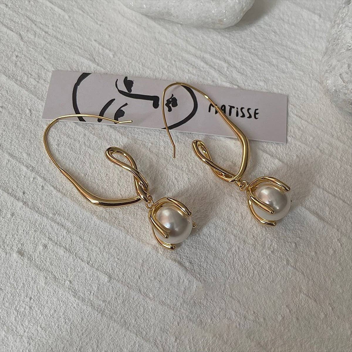 FRENCH NICHE HIGH-END PEARL EARRINGS