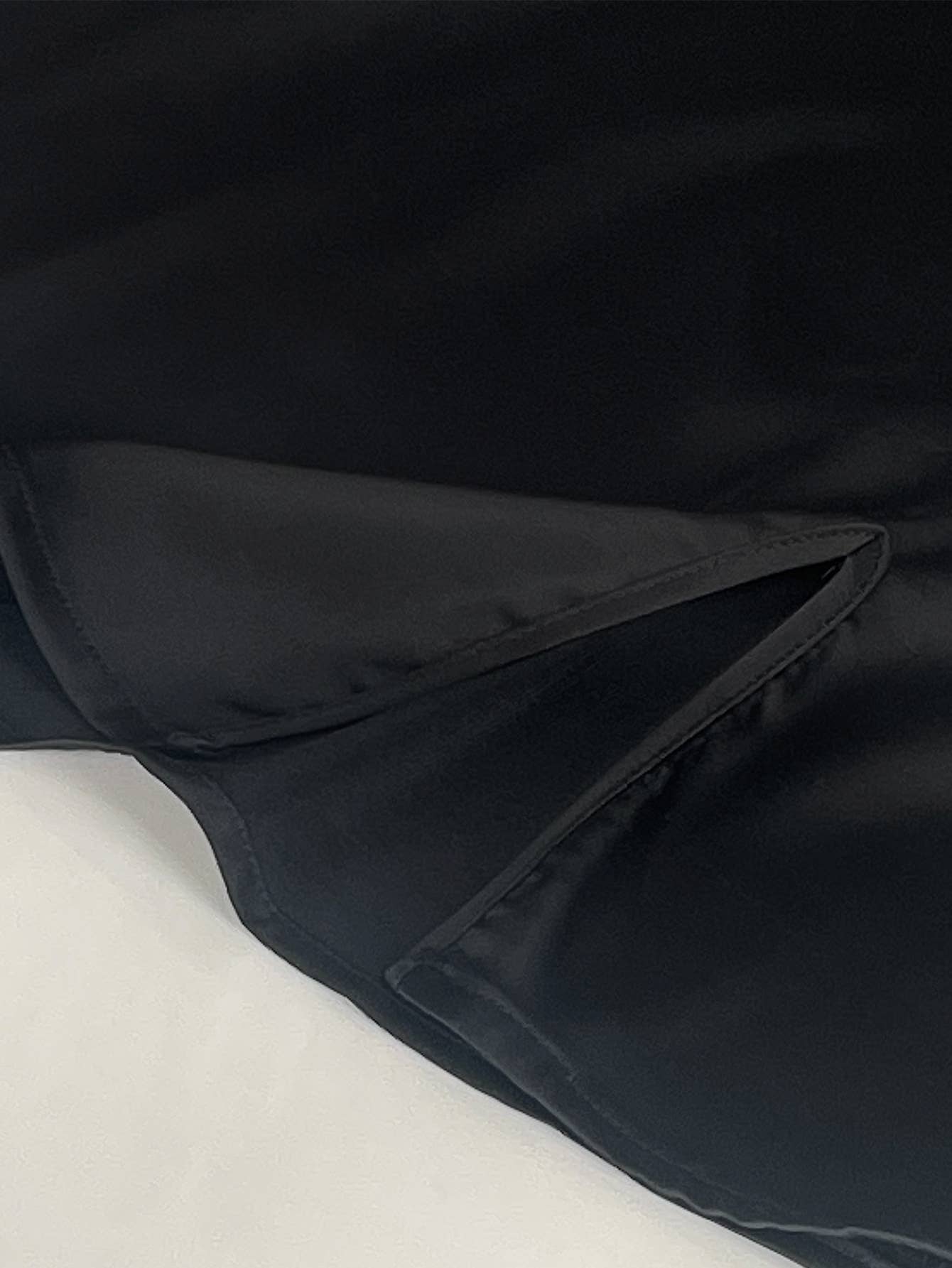 V-NECK SEXY SPICE SIMPLE STRAP DRESS