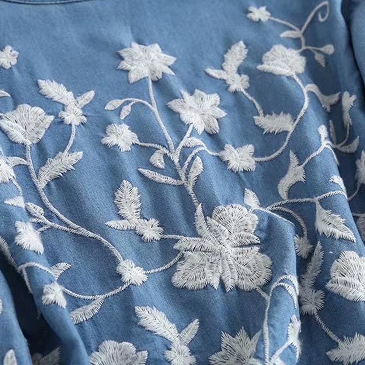 FLORAL EMBROIDERED V-NECK BUTTON SHIRT TOP BLUE