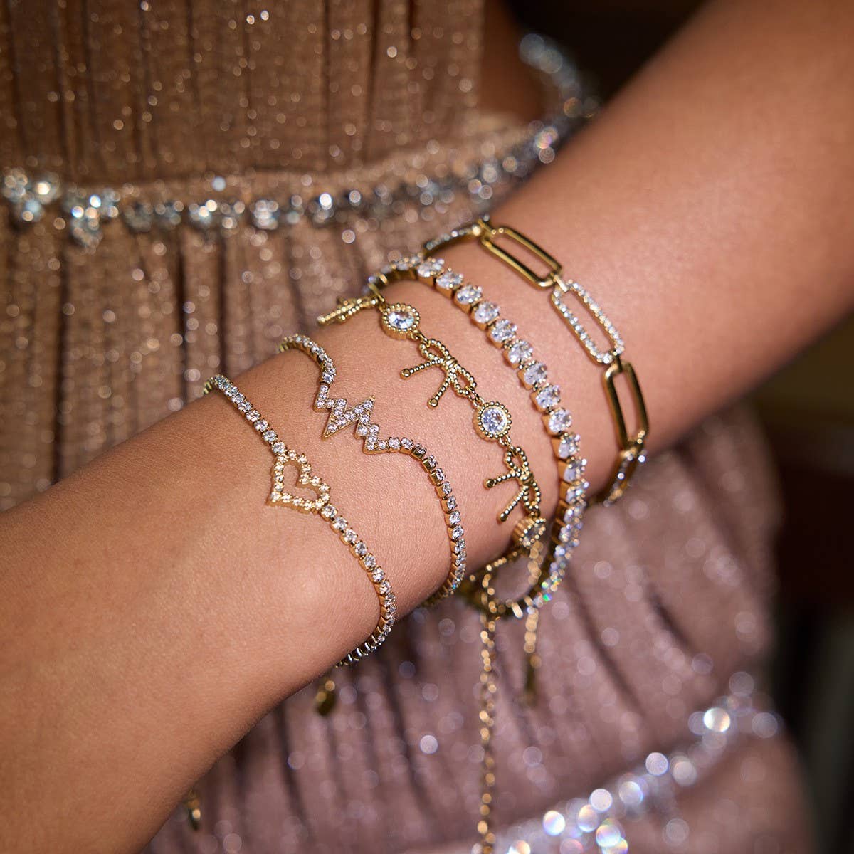 18K Gold Bow Bracelet with Zircon, Sweet Style_CWAJE4698