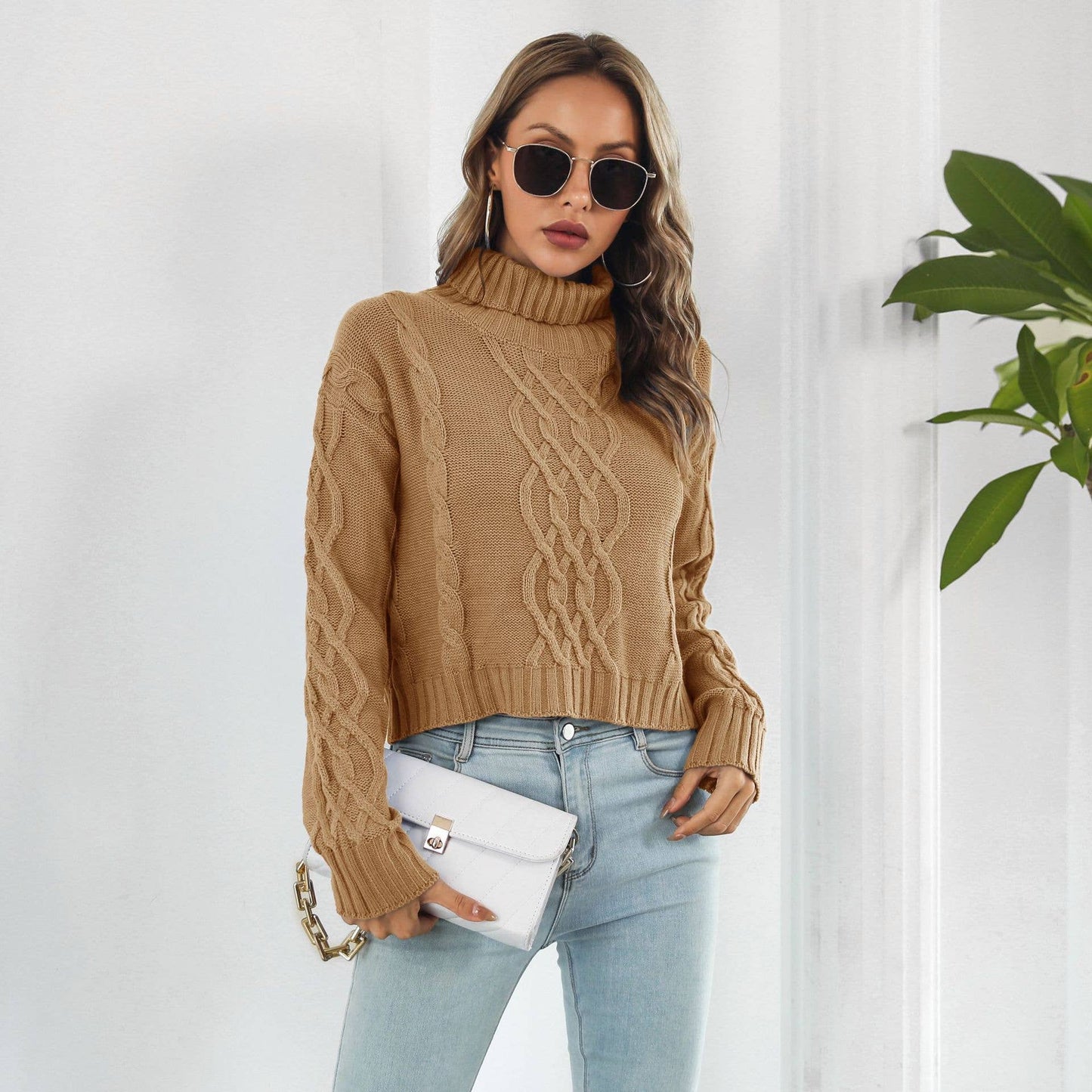 Twist turtleneck short long-sleeved sweater
