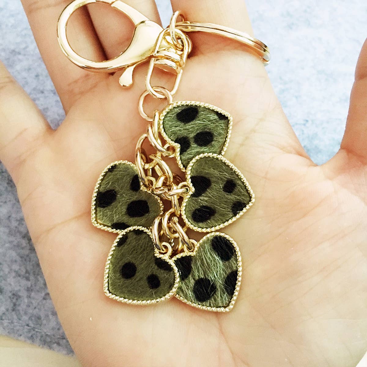 NEW LEOPARD HEART PENDANT KEYCHAIN