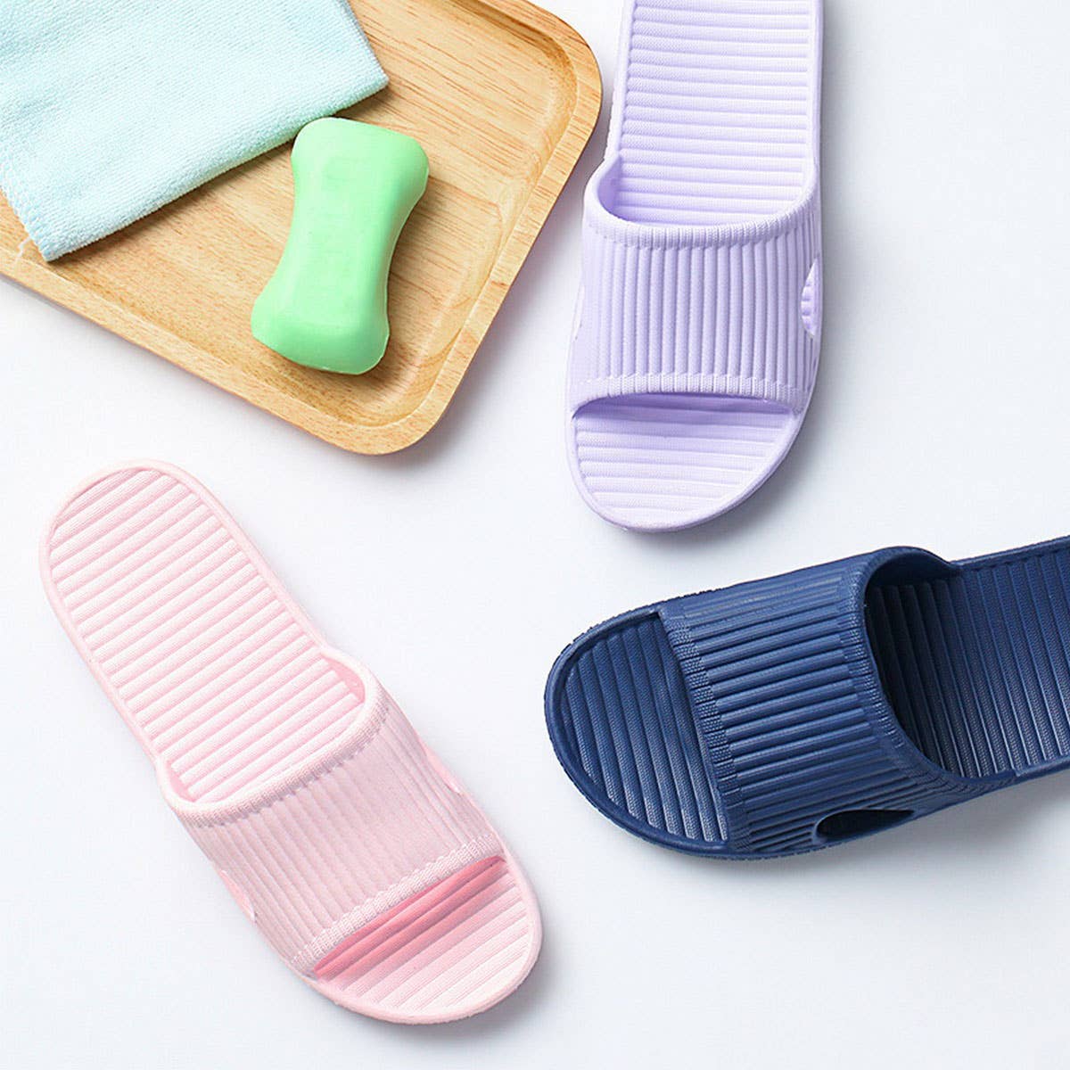 HOME MINIMALIST ANTI SLIP SLIPPERS_CWSHS0418