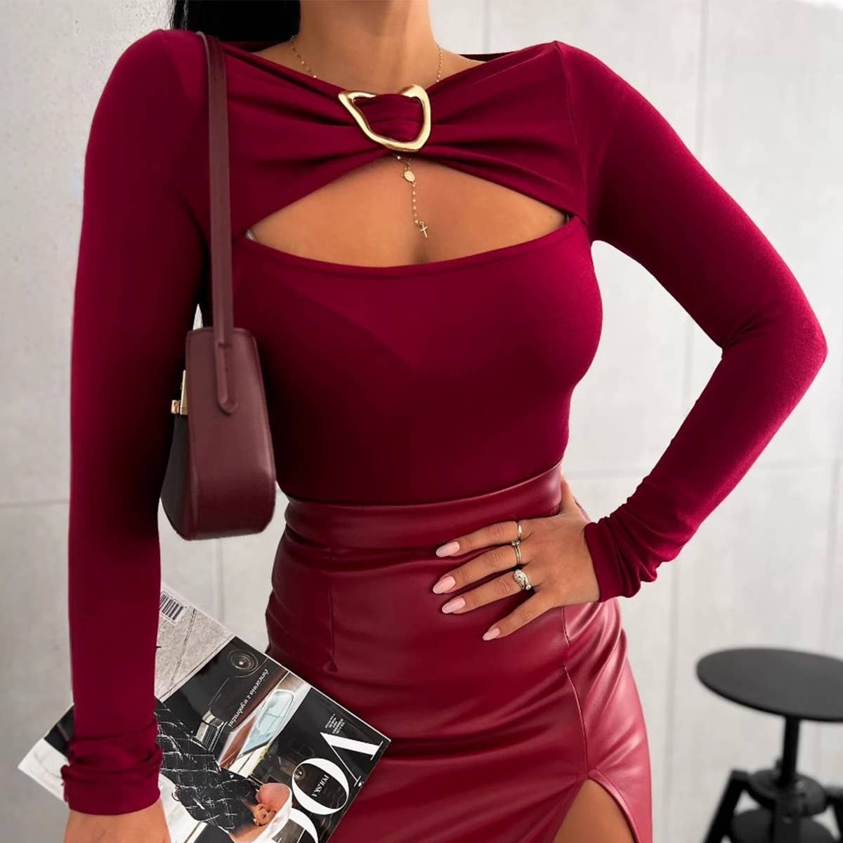 LONG SLEEVE HOLLOW SOLID COLOR SLIM-FIT T-SHIRT