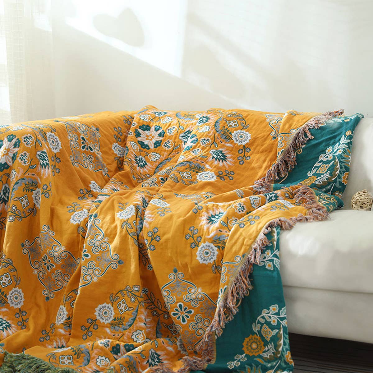 FLOWER TASSEL DOUBLE-SIDED BLANKET