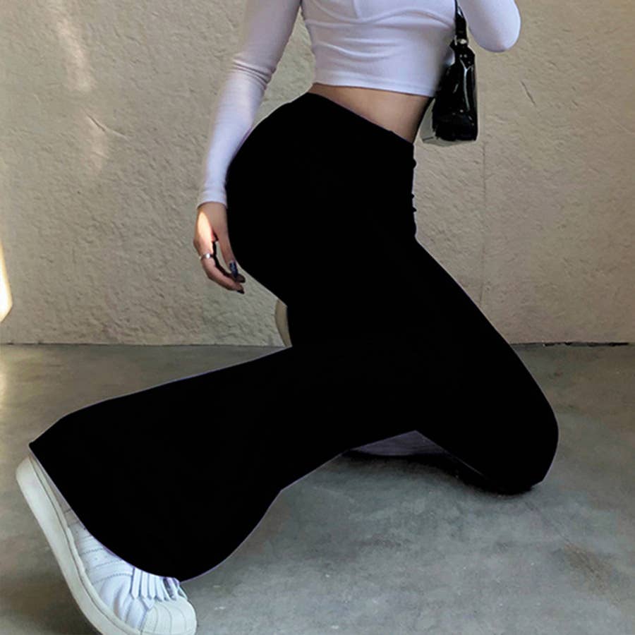 Solid-color high-waisted, form-fitting pants