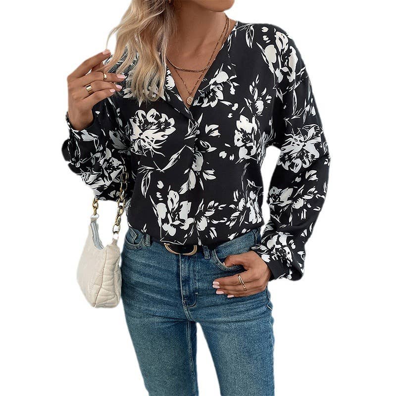V-neck loose printed shirt