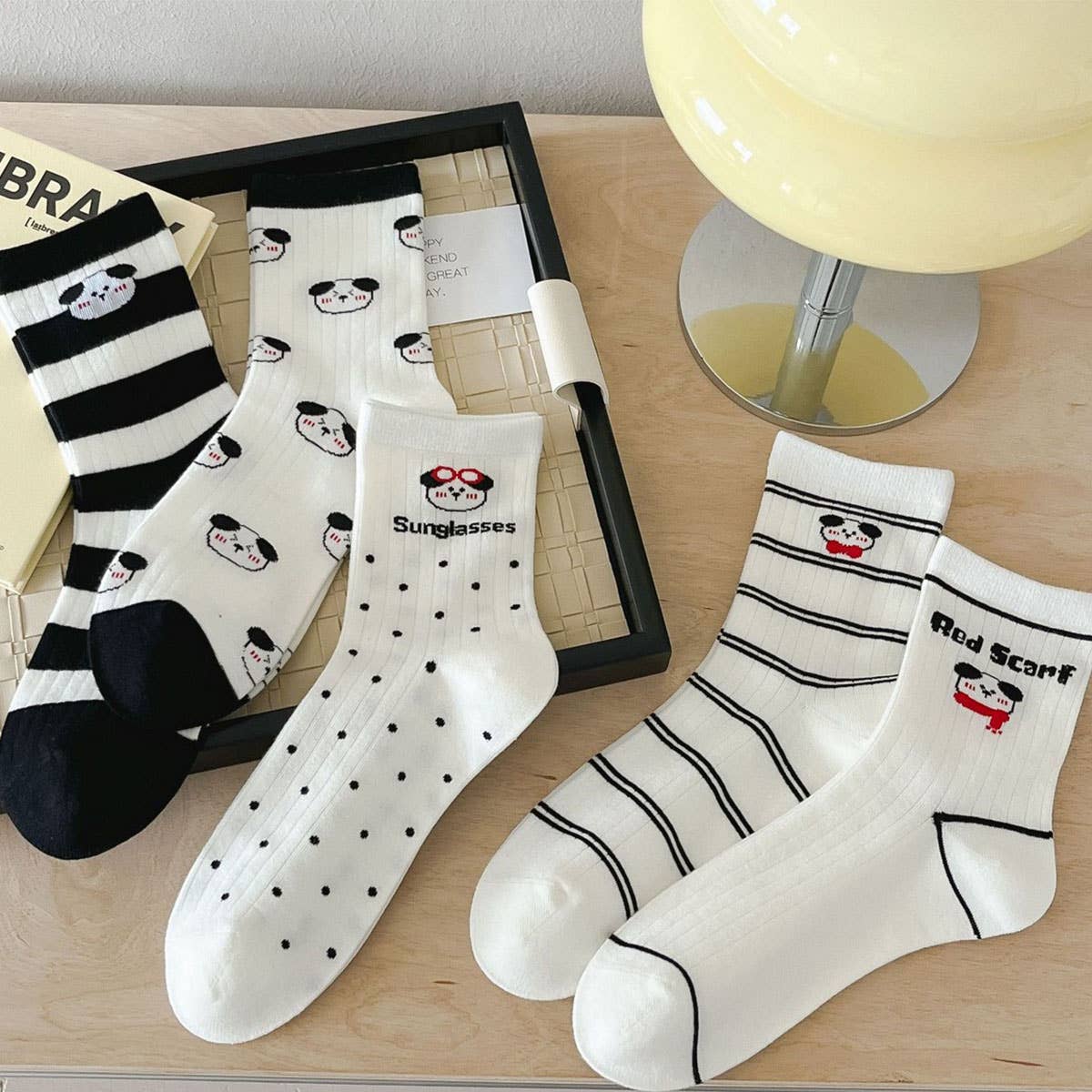 WOMEN'S BONELESS POLKA DOT STRIPED MID-CALF SOCKS