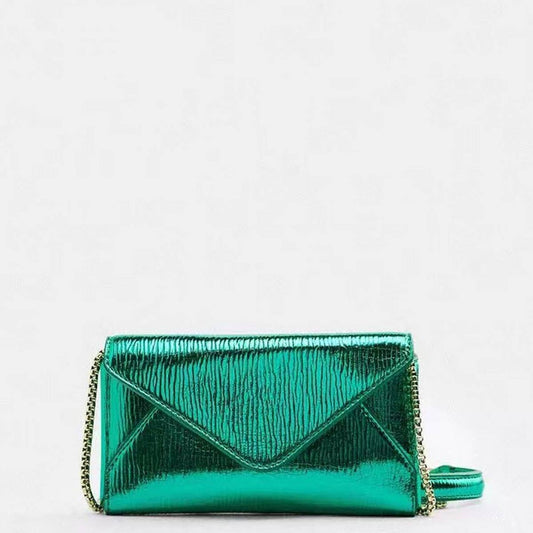 BRIGHT CHAIN MINI PARTY ENVELOPE SHOULDER BAG_CWAB3420