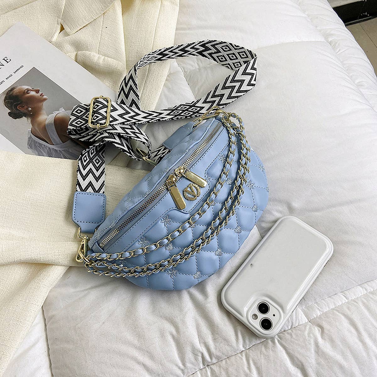 DIAMOND ZIPPER CASUAL CHEST BAG_CWAB2080