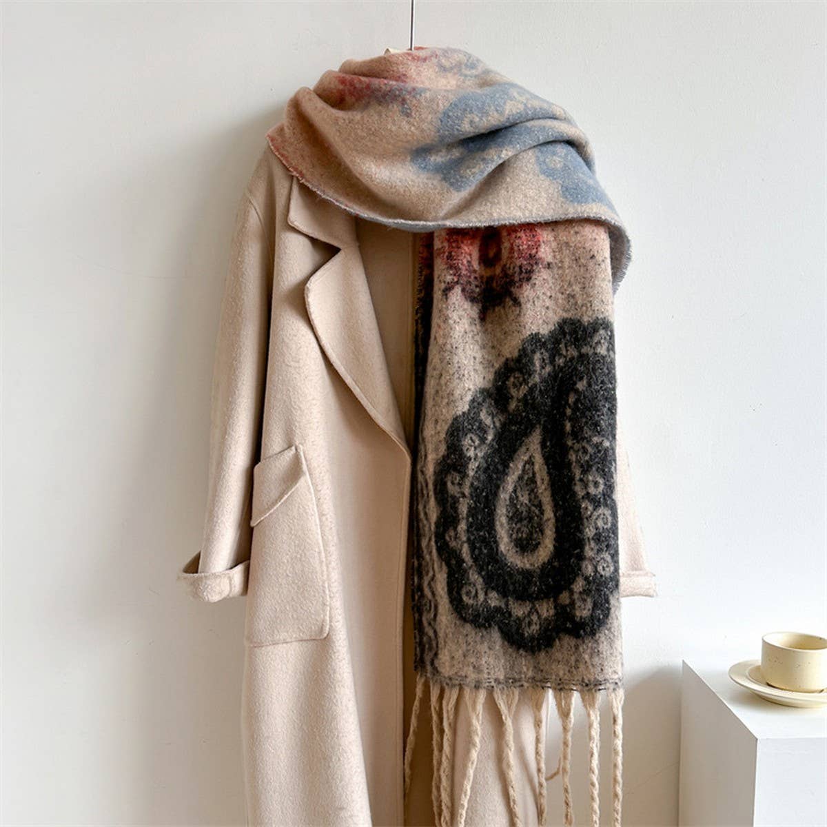 Vintage Paisley Scarf - Thick Tassel Winter Wrap