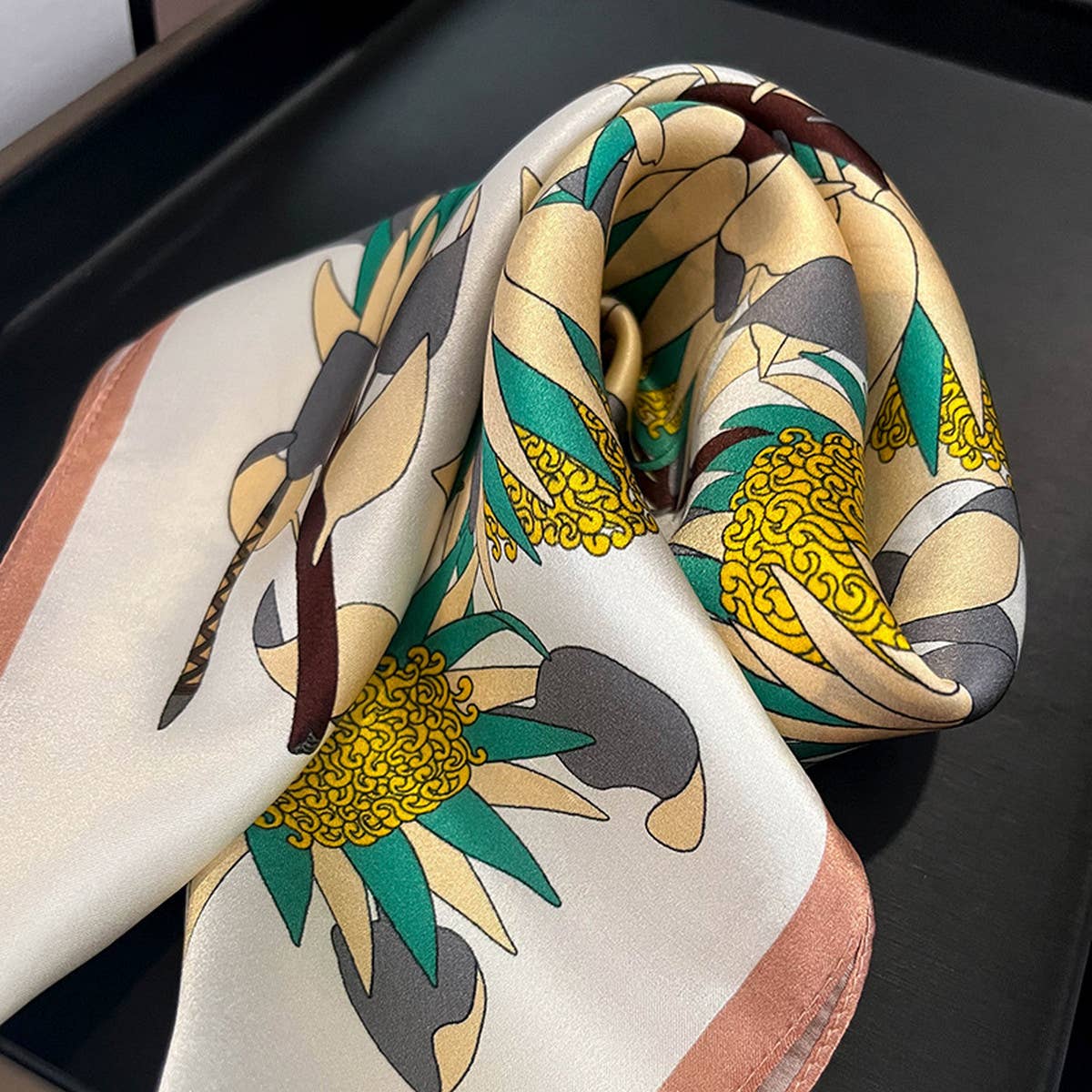 Fashionable Silk Scarf ? Floral Print Fall Winter