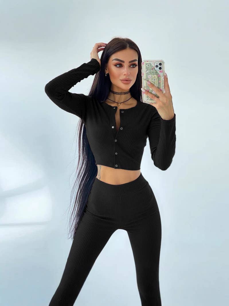 SHORT LONG-SLEEVE TOP AND PANTS FLARED PANTS SUIT