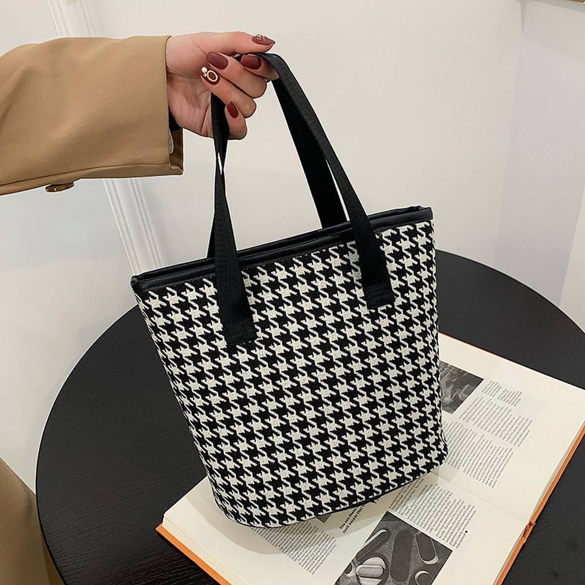 NEW FASHION PORTABLE LARGE CAPACITY COSMETIC BAG_CWAB4484