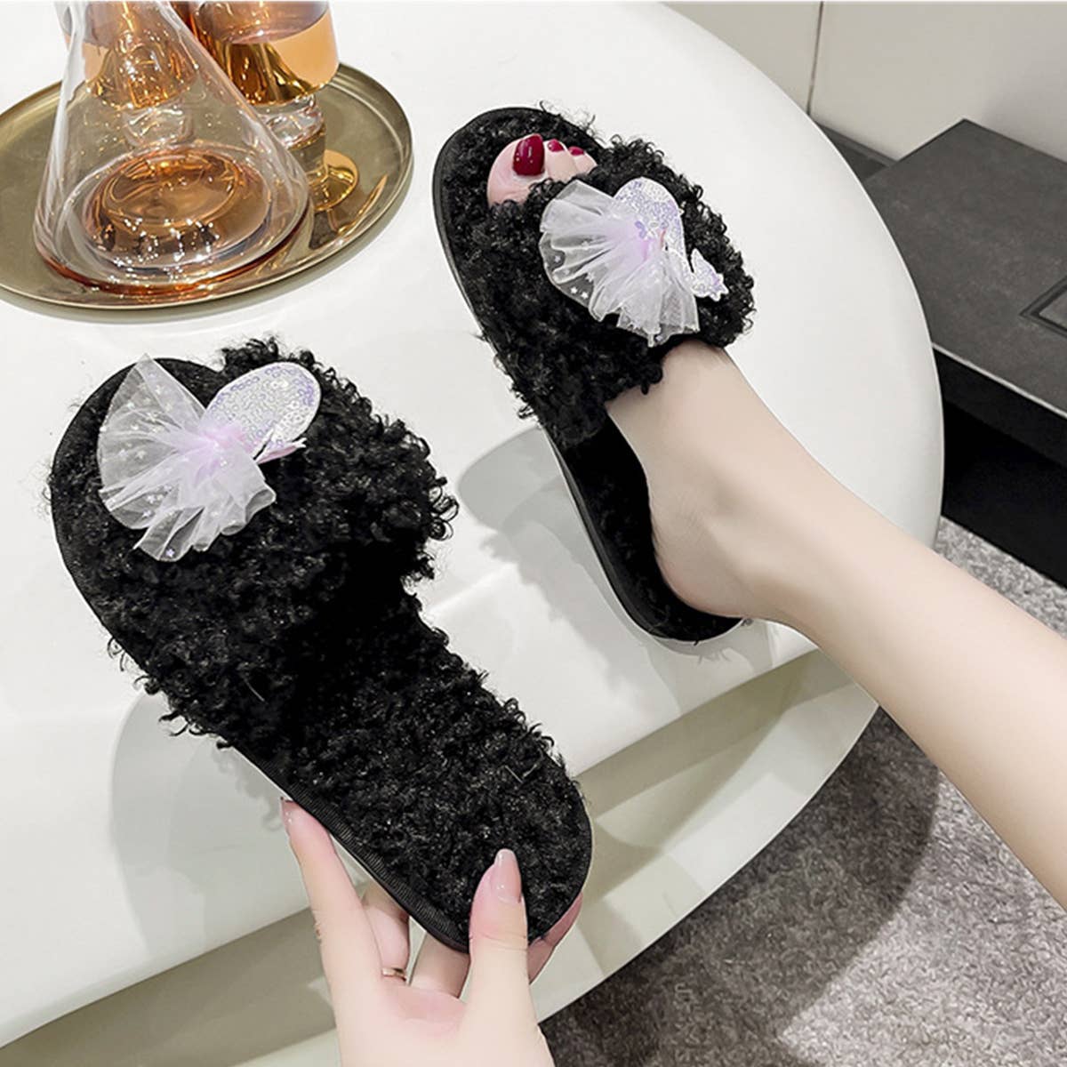 HOMEN LEISURE ROLL PLUSH OPEN-TOED SLIPPERS