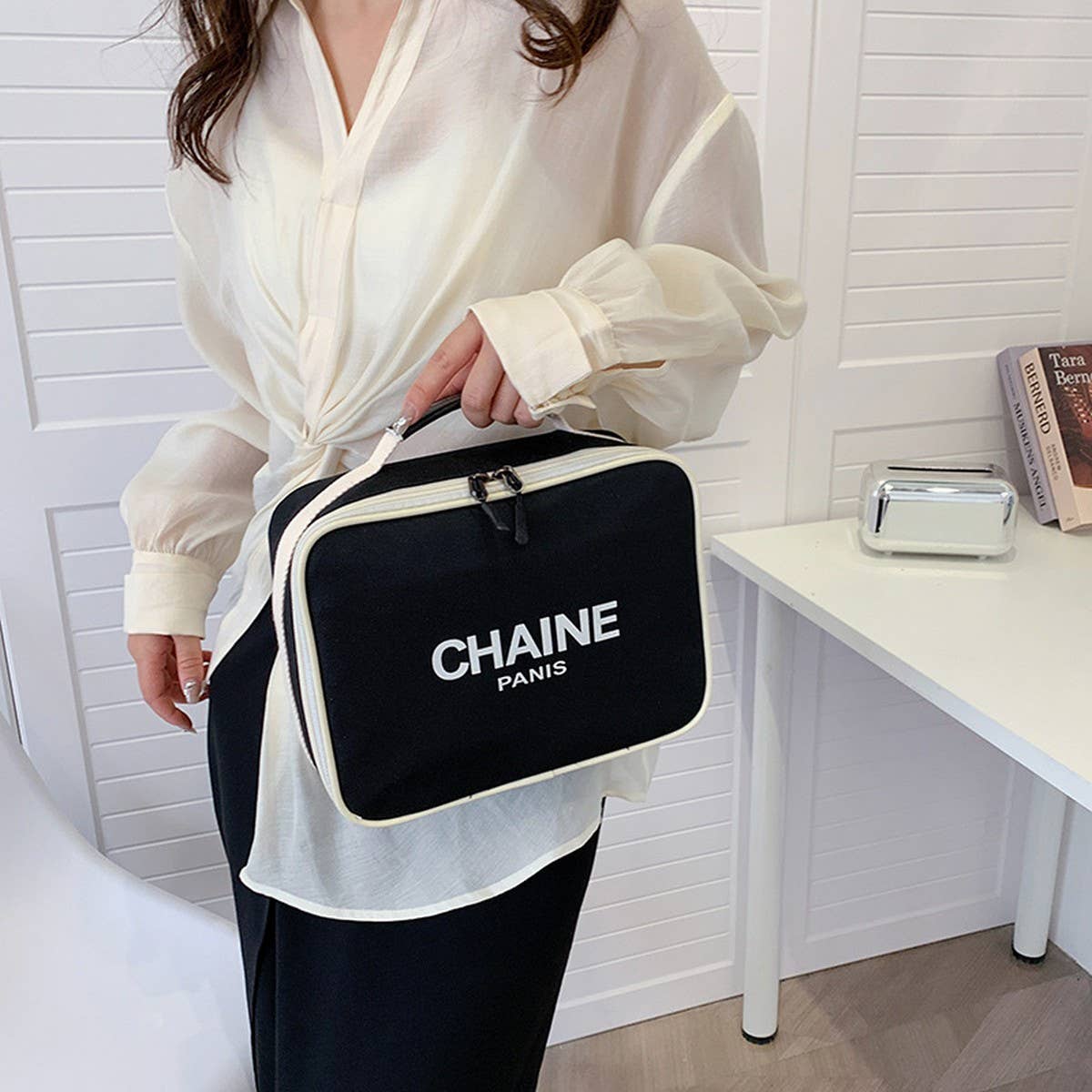 NEW FASHION PORTABLE LARGE CAPACITY COSMETIC BAG_CWAB4387