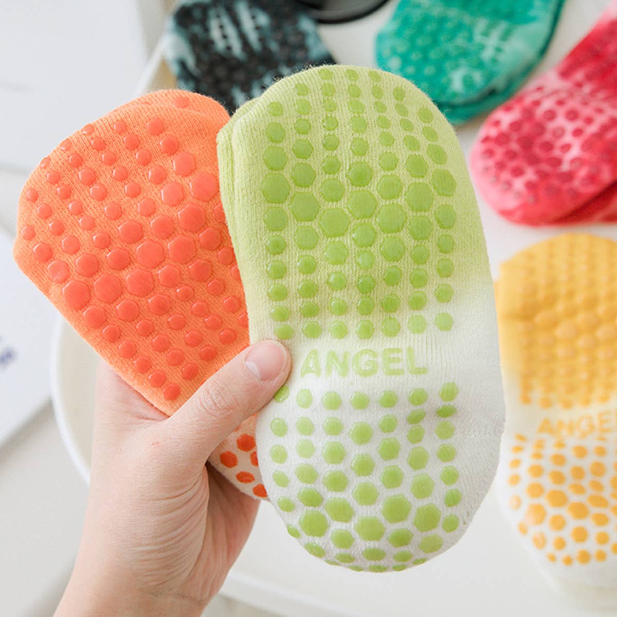 WOMEN SPORTS YOGA ANTI-SLIP BOAT SOCKS