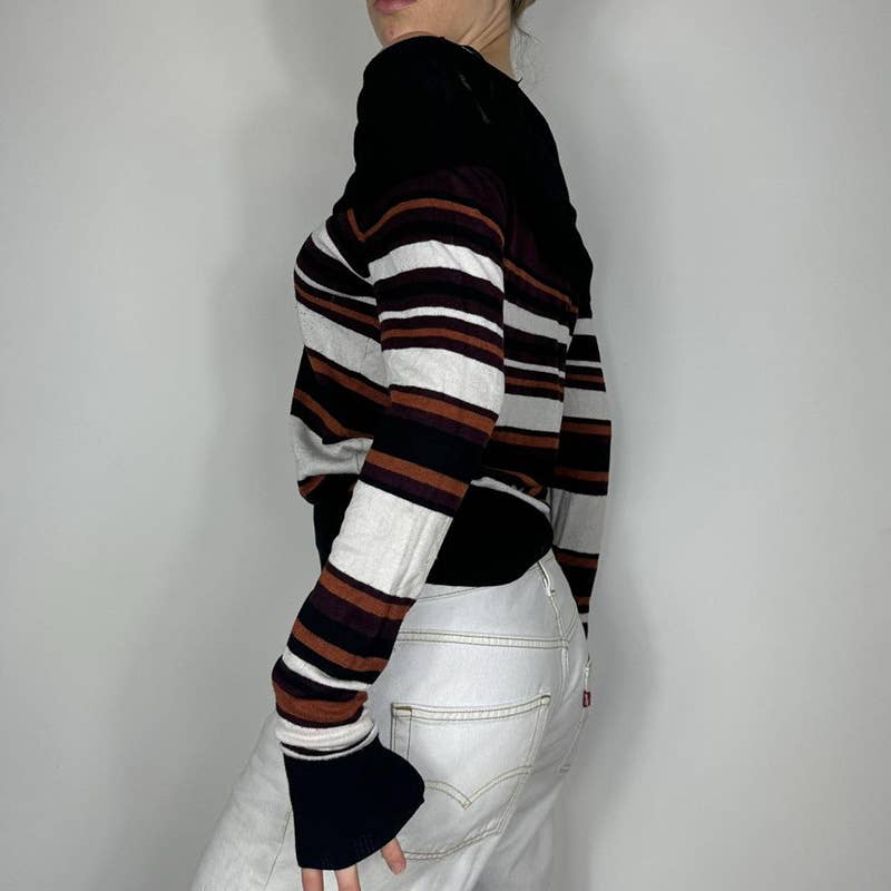 SLOUCHY STRIPED SWEATER IN CONTRASTING COLORS