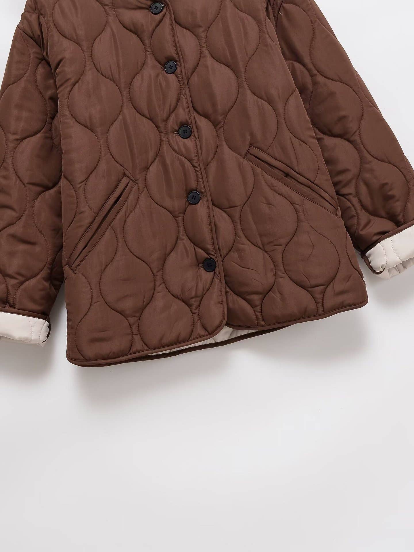 Simple quilted cotton-padded round-neck coat