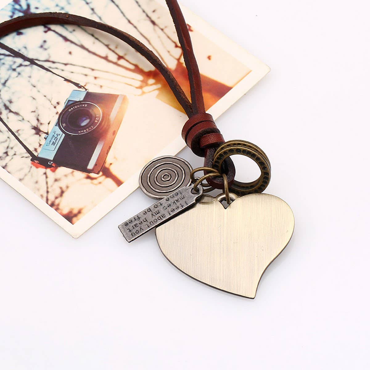 NEW RETRO HEART LONG LEATHER NECKLACE