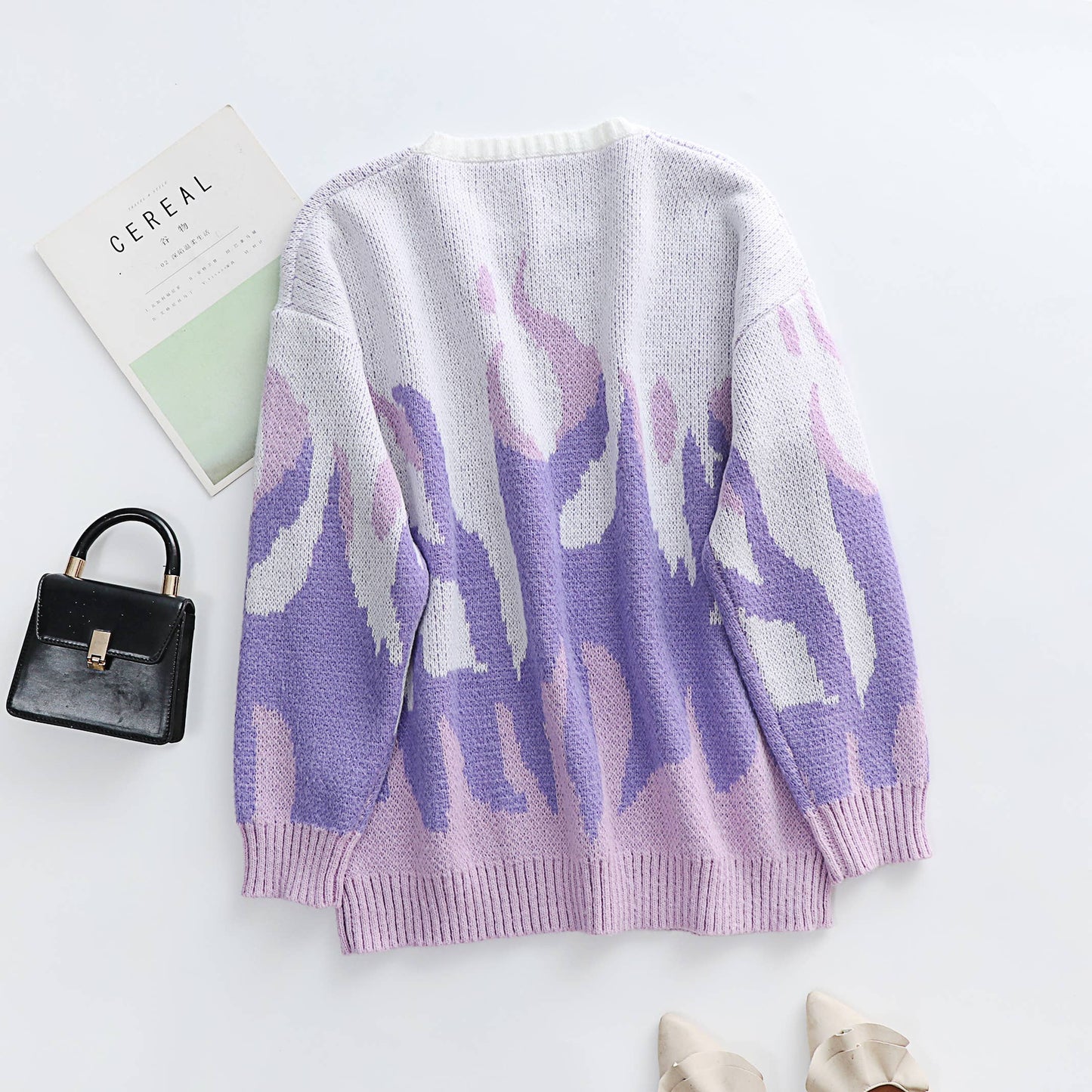 FLAME-JACQUARD CREW-NECK LONG-SLEEVED SWEATER