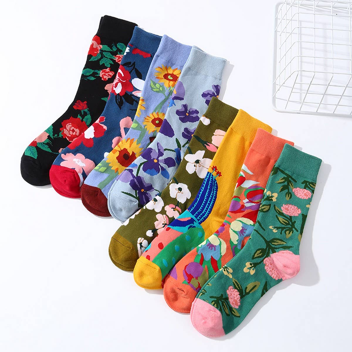 AUTUMN AND WINTER FLORAL MID-CALF SOCKS_CWMS1005