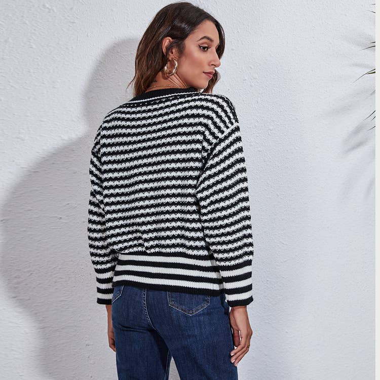 Striped V-neck long-sleeved cardigan sweater