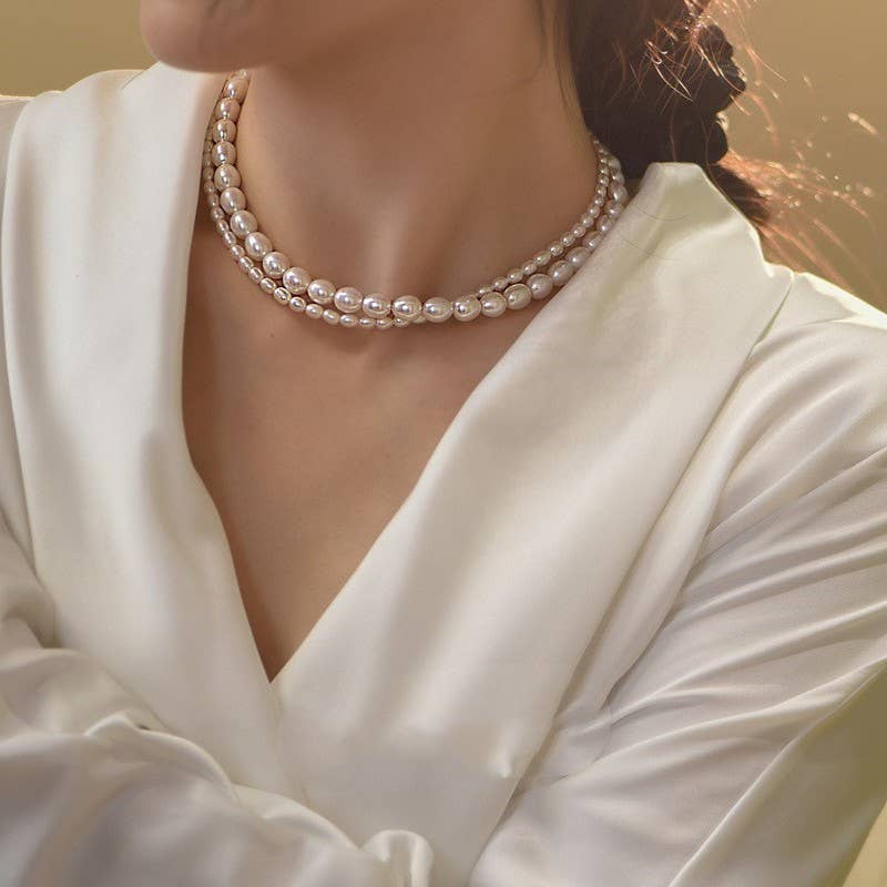 Fashionable Bahak freshwater pearl necklace