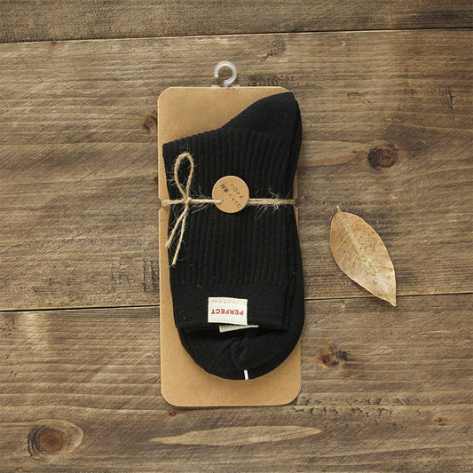 MEN'S AUTUMN AND WINTER MID-CALF SOCKS